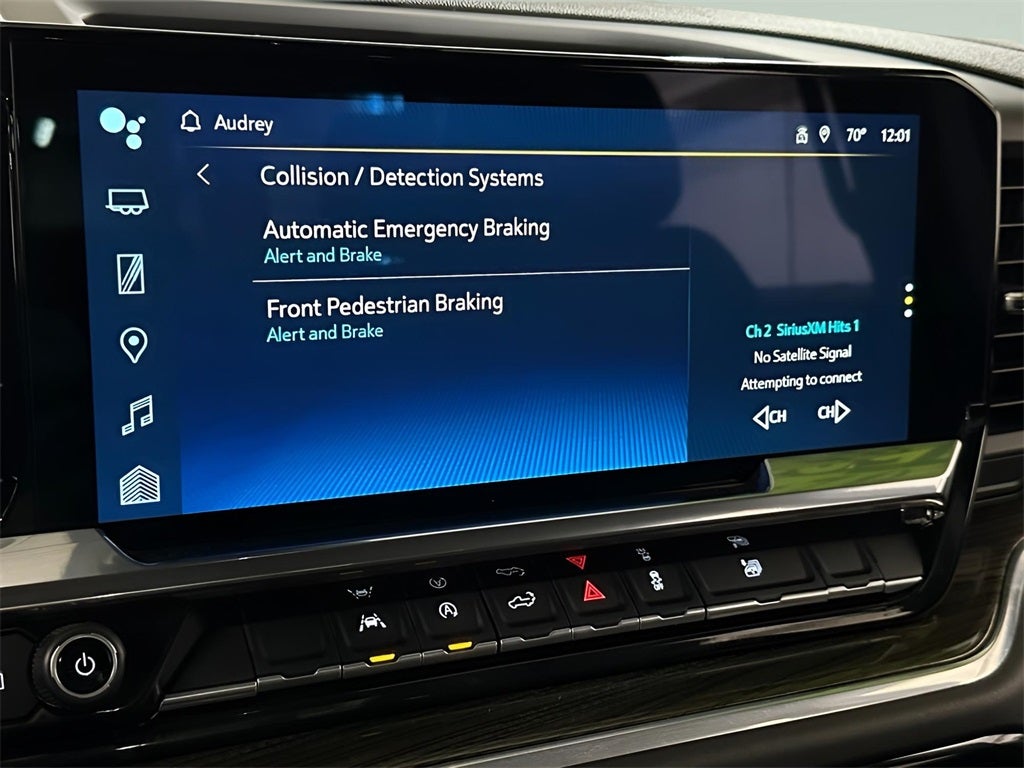 2024 Chevrolet Silverado 1500 LT CarBravo