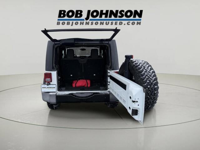 2017 Jeep Wrangler Willys Wheeler