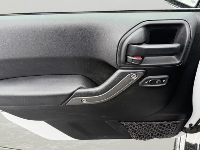 2017 Jeep Wrangler Willys Wheeler