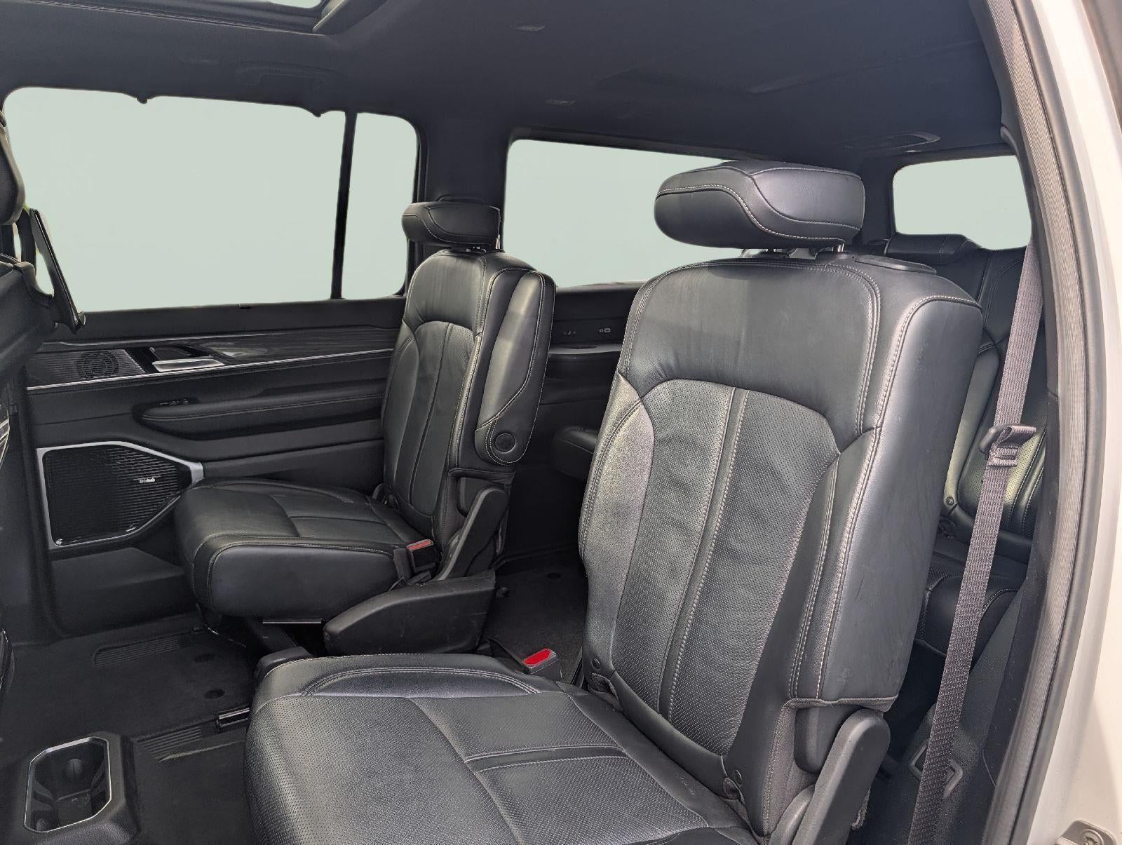 2022 Jeep Wagoneer SUBN