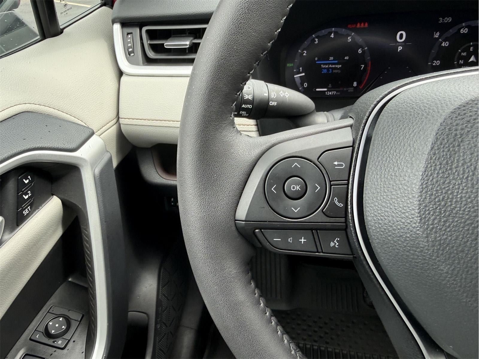 2025 Toyota RAV4 SUBN