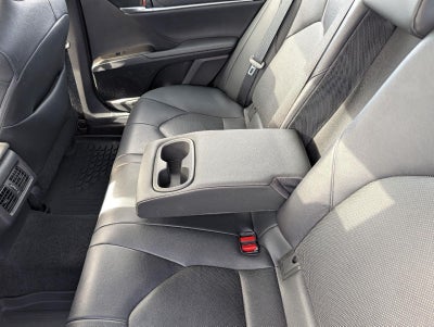 2021 Toyota Camry Hybrid XLE