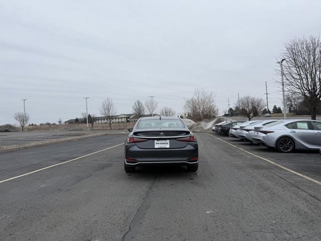 2023 Lexus ES ES 250