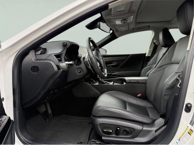 2023 Lexus ES 250 AWD Base