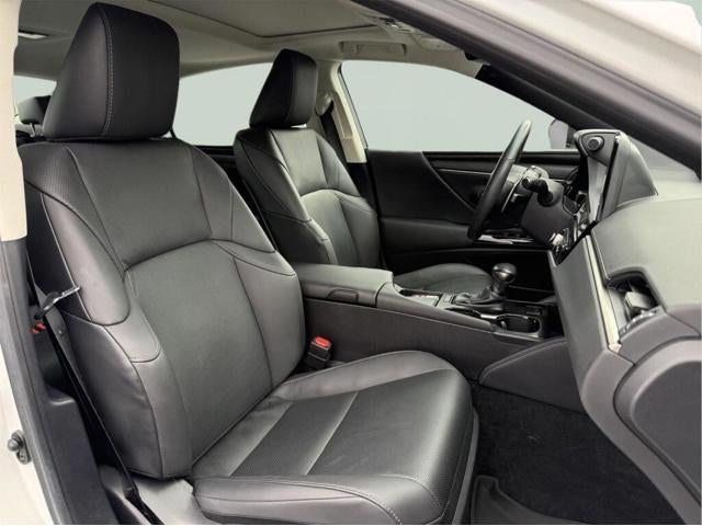 2023 Lexus ES 250 AWD Base