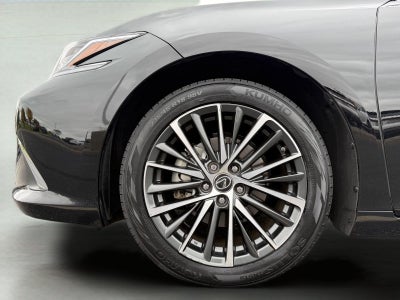2024 Lexus ES 300h 