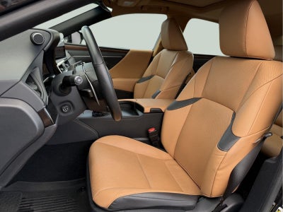 2024 Lexus ES 300h 