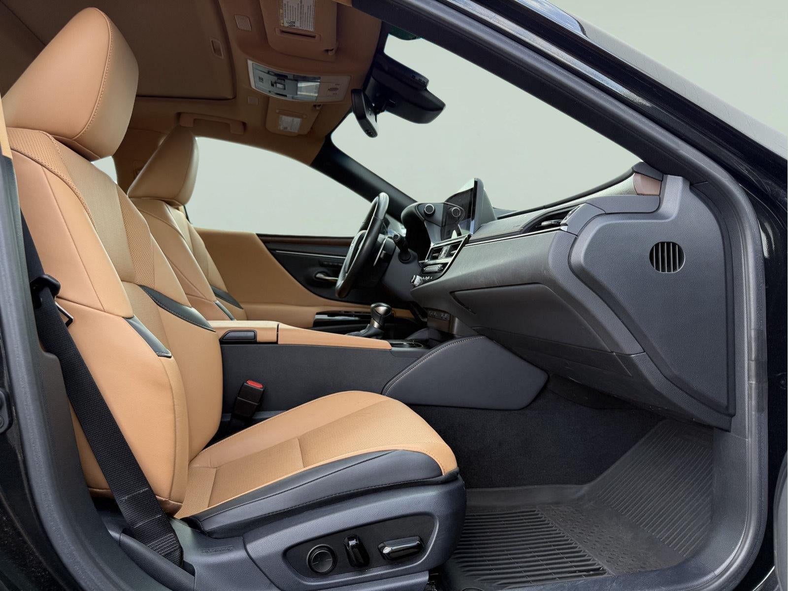 2024 Lexus ES 300h 