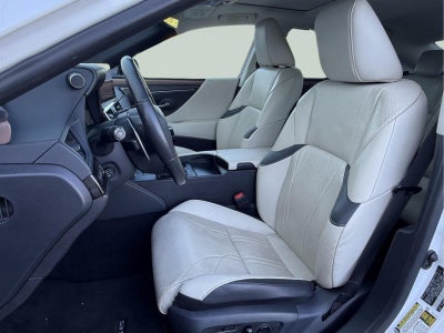 2023 Lexus ES 300h ULTRA LUXURY