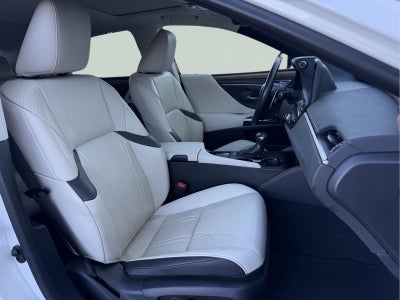 2023 Lexus ES 300h ULTRA LUXURY