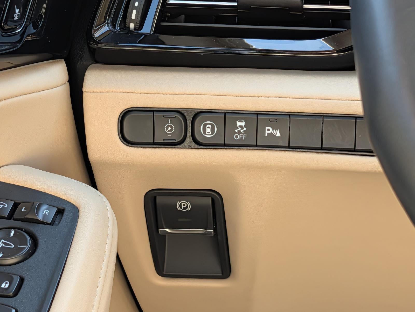 2023 Acura MDX w/Technology Package