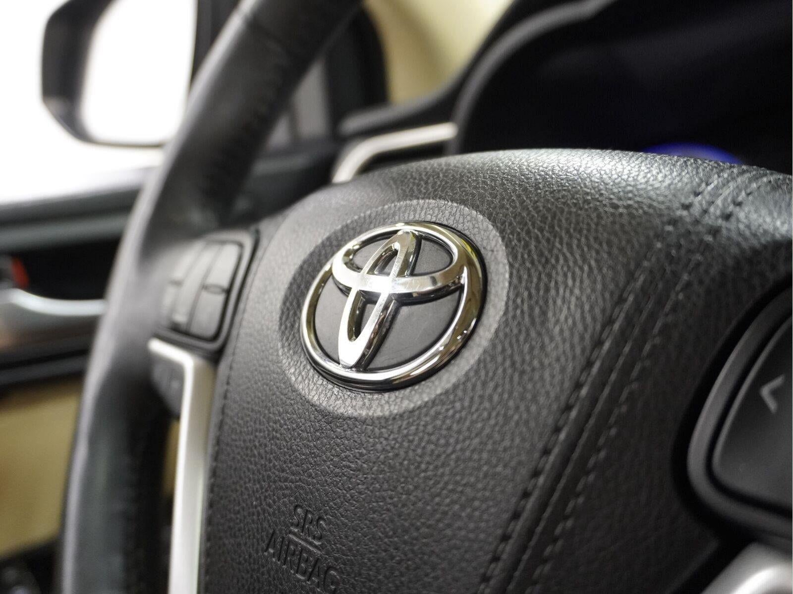 2016 Toyota Highlander Limited Platinum