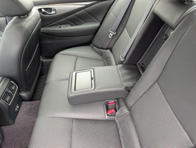 2023 INFINITI Q50 LUXE