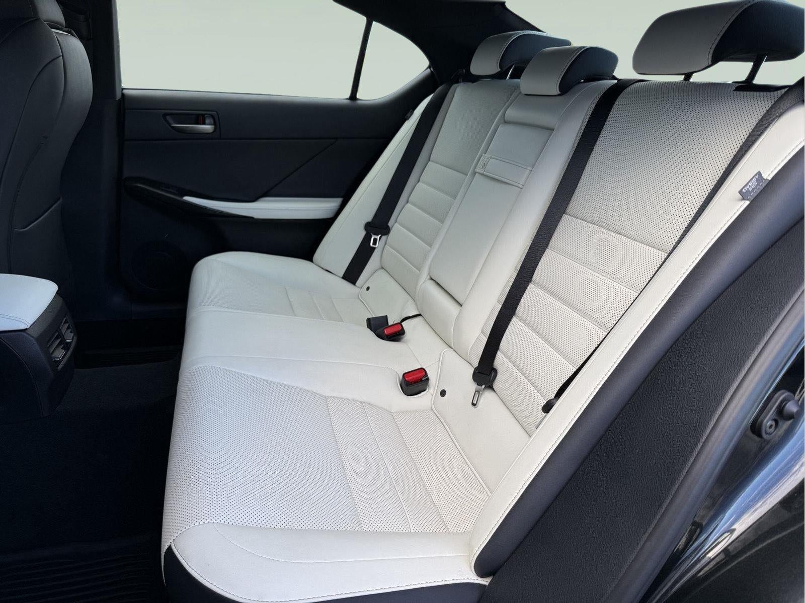 2025 Lexus IS F SPORT AWD