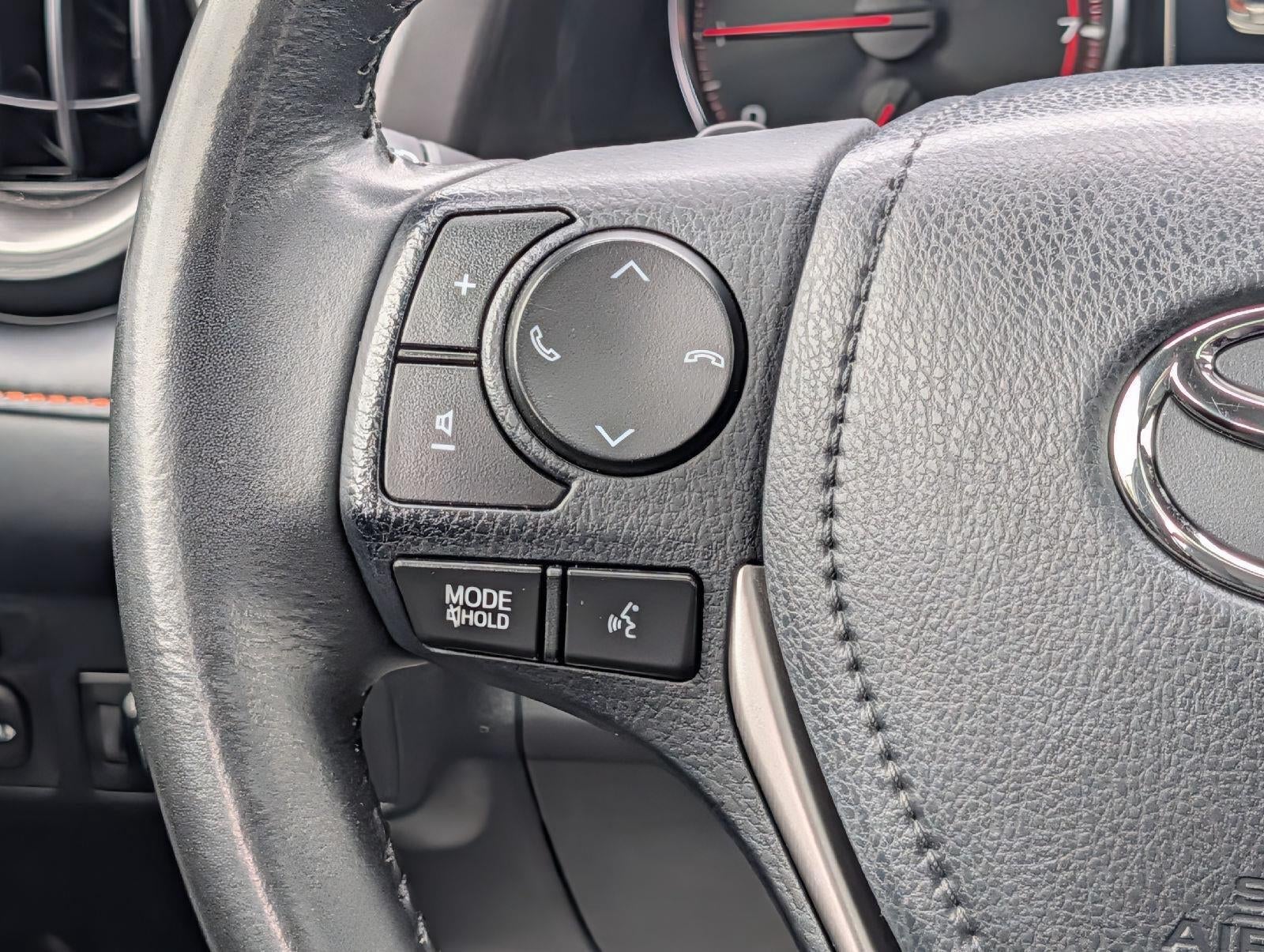 2018 Toyota RAV4 SE
