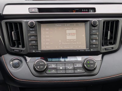 2018 Toyota RAV4 SE