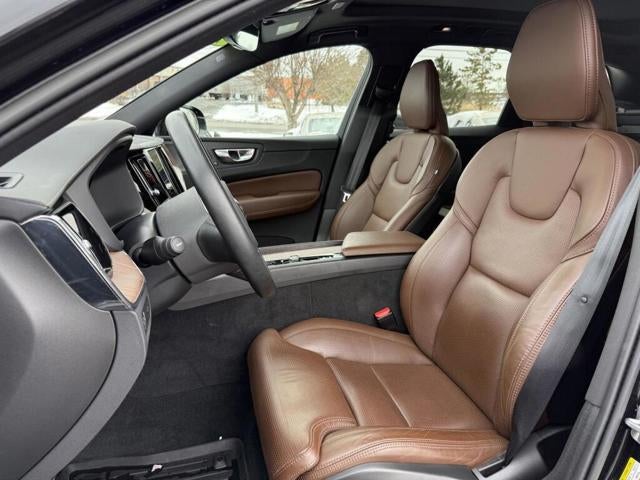 2022 Volvo XC60 Inscription