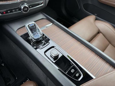 2022 Volvo XC60 Inscription