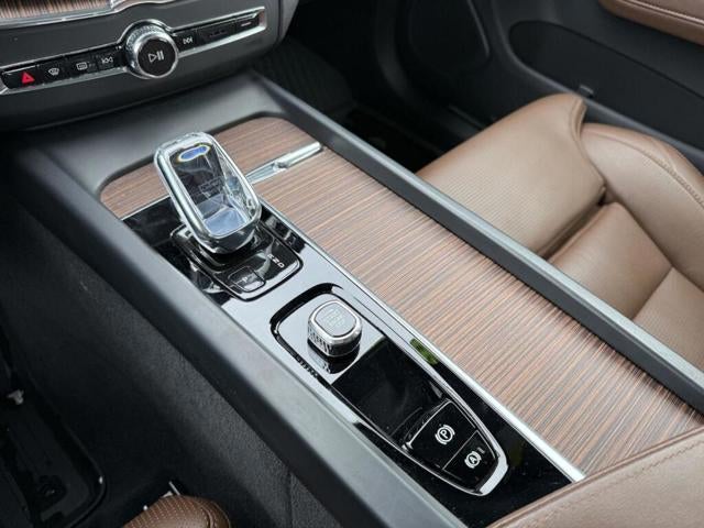 2022 Volvo XC60 Inscription