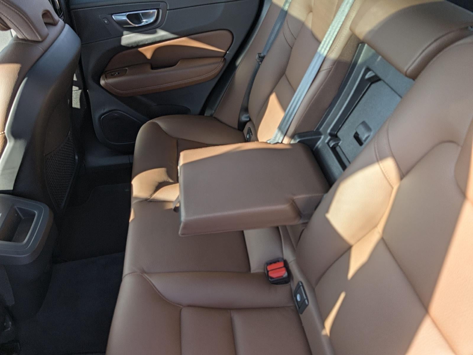 2023 Volvo Xc60 Plus Bright Theme