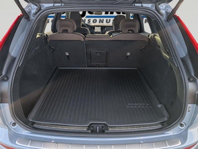 2023 Volvo Xc60 Plus Bright Theme
