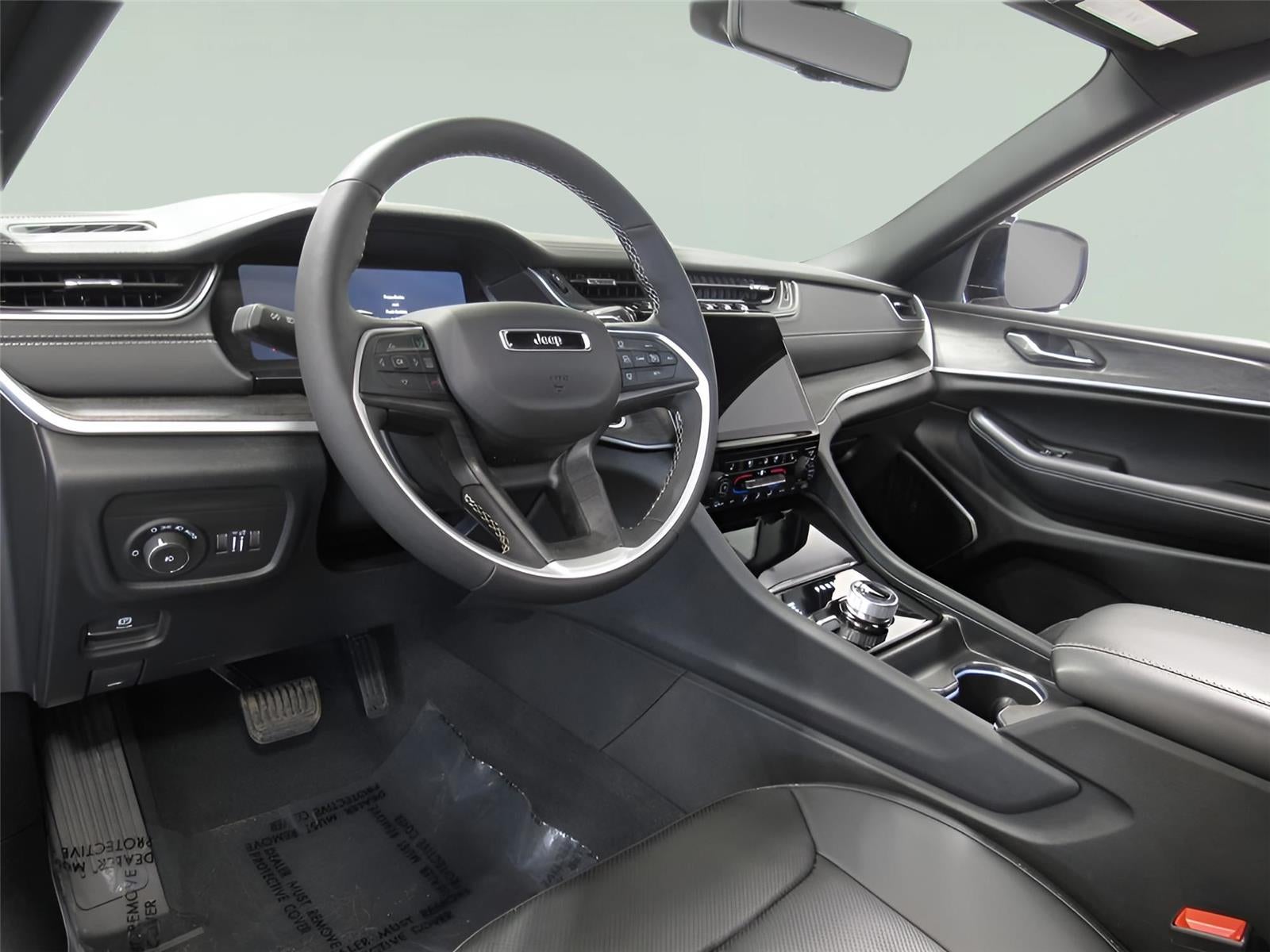 2025 Jeep Grand Cherokee L Limited 4x4