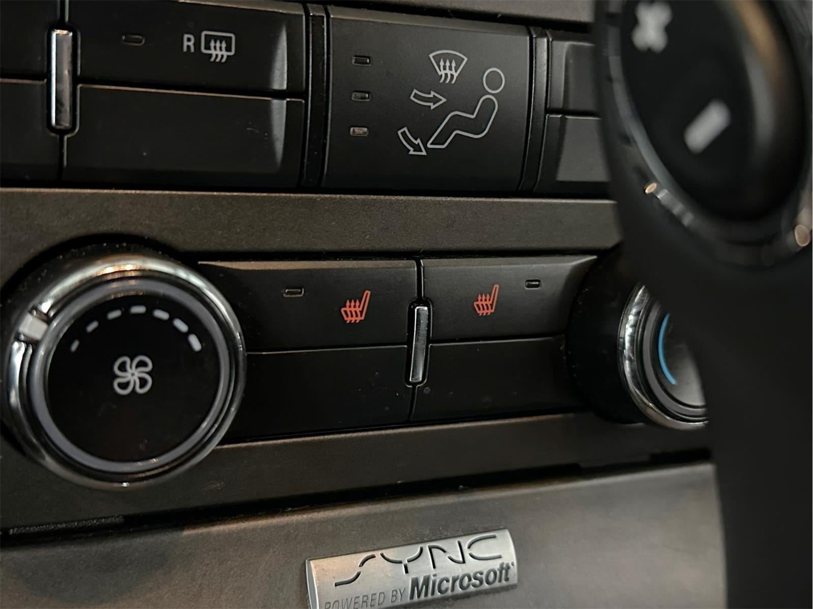 2014 Ford Mustang V6