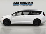 2022 Chrysler Pacifica Touring L AWD