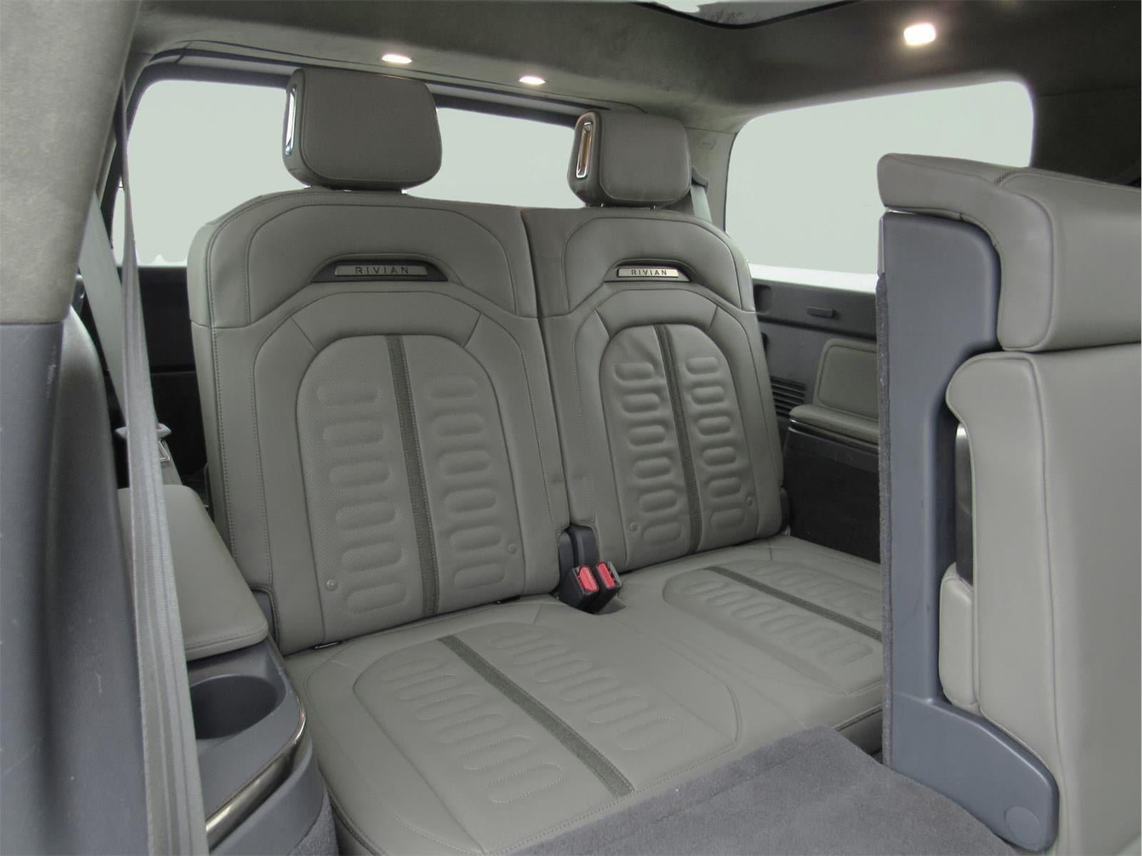 2023 RIVIAN R1S Launch Edition