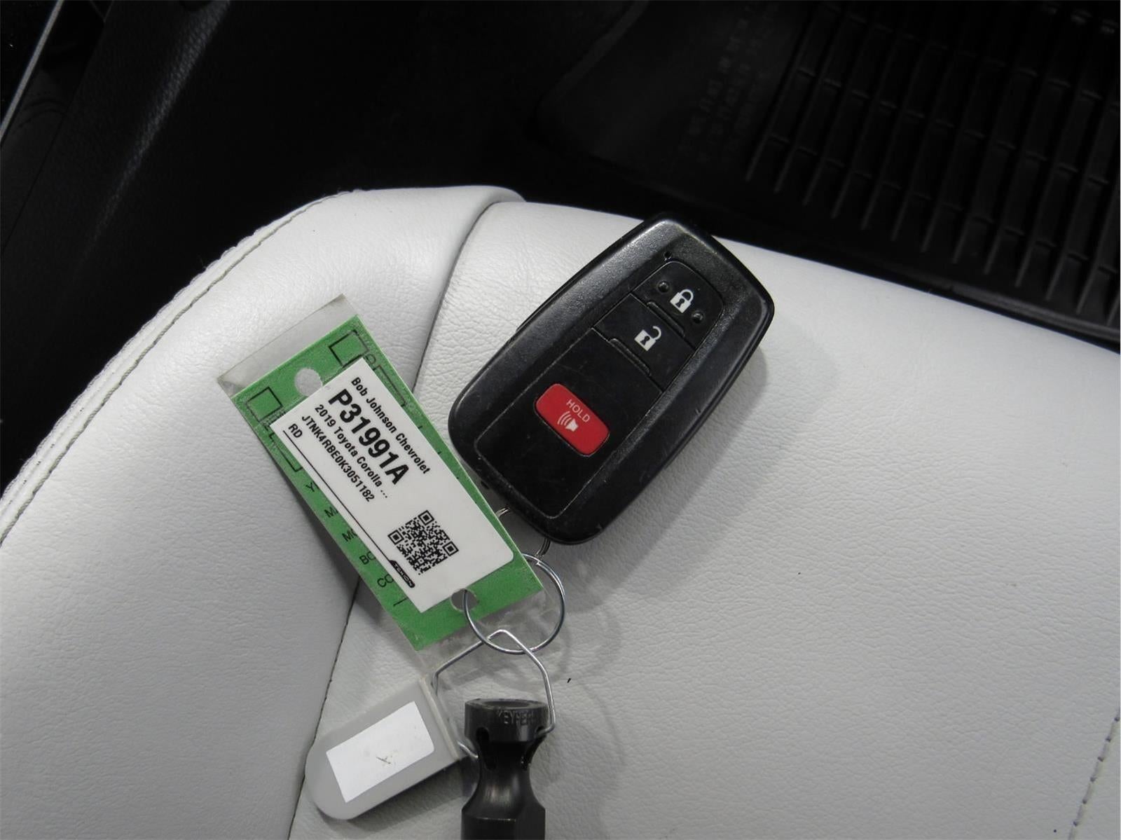 2019 Toyota Corolla Hatchback SE