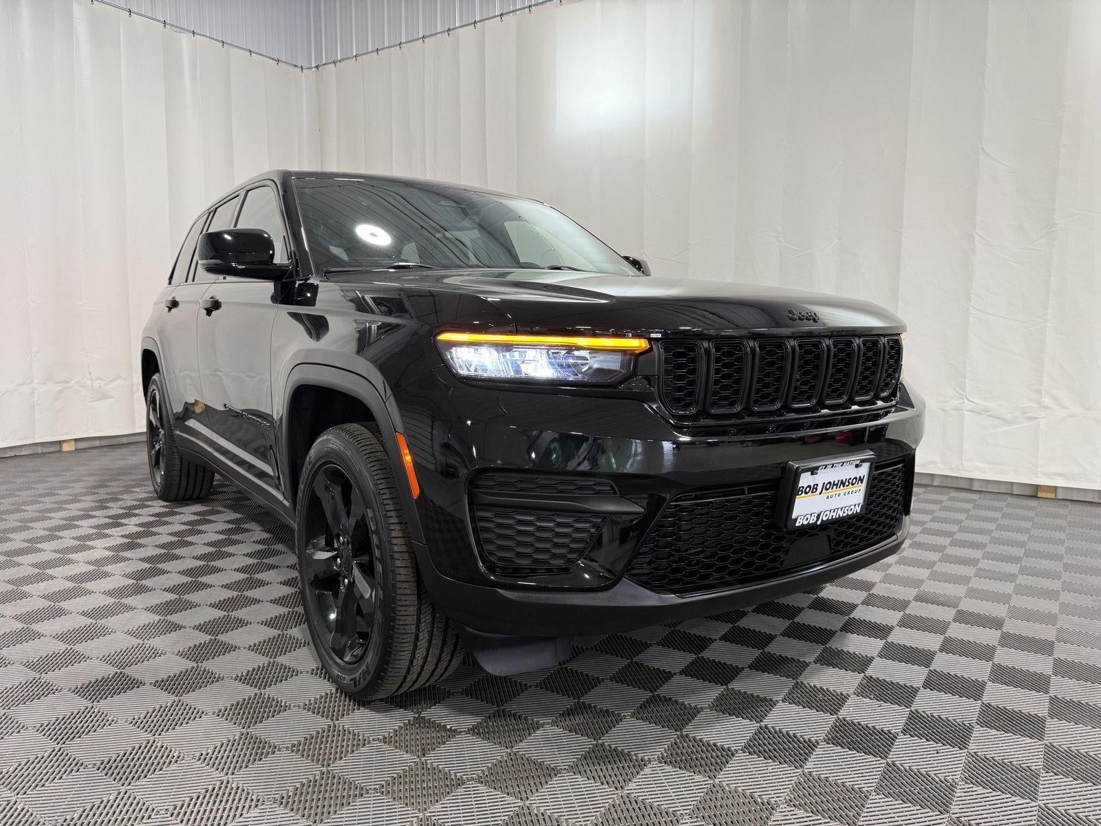 2023 Jeep Grand Cherokee Altitude 4x4