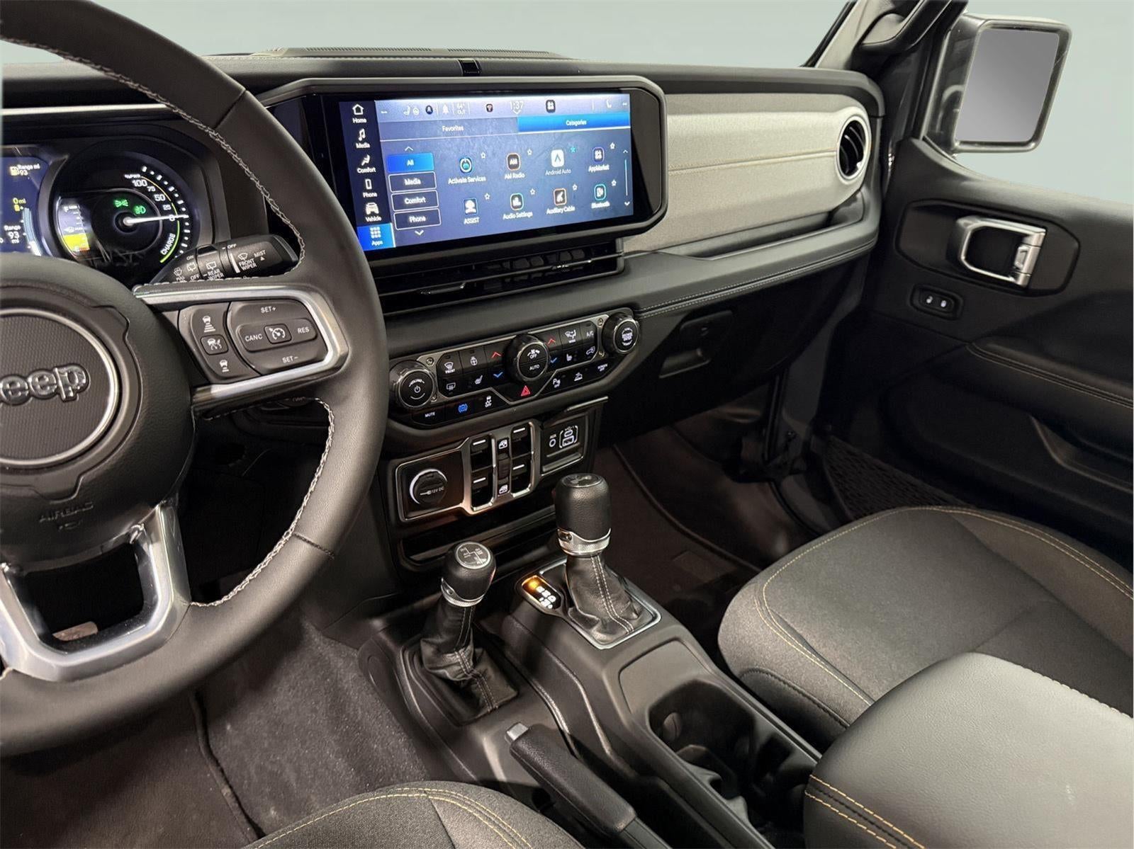 2025 Jeep Wrangler 4xe Sahara 4xe