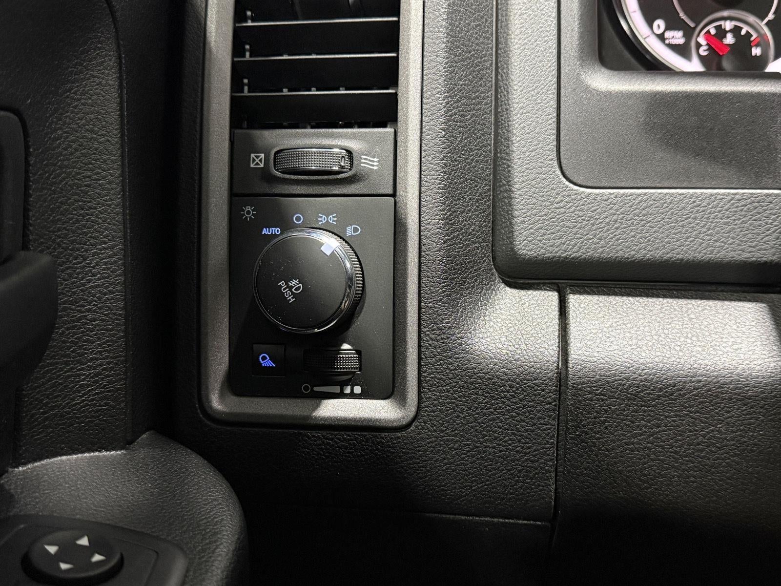 2019 RAM 1500 Classic Express