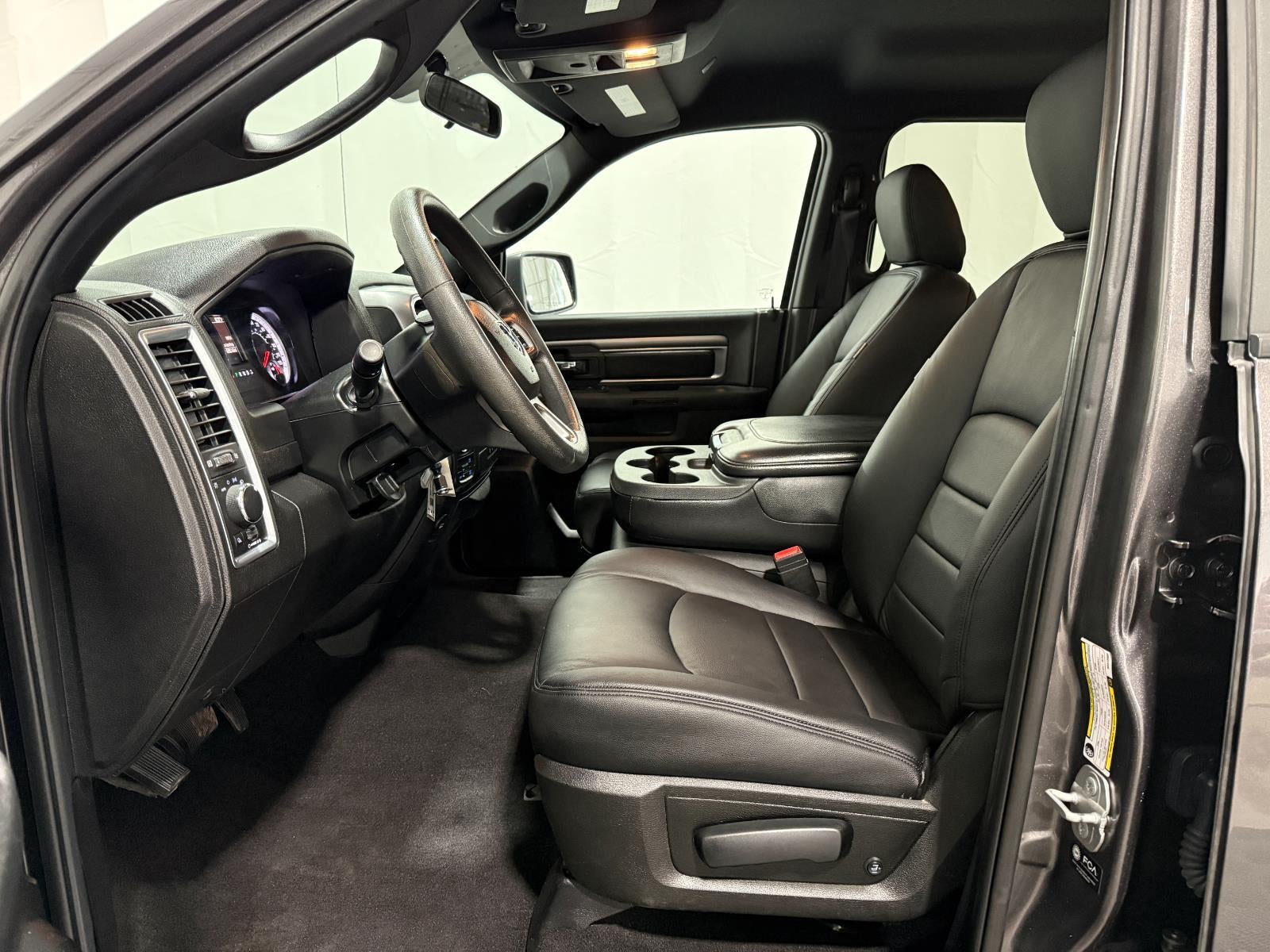 2021 RAM 1500 Classic Warlock Quad Cab 4x4 6'4' Box