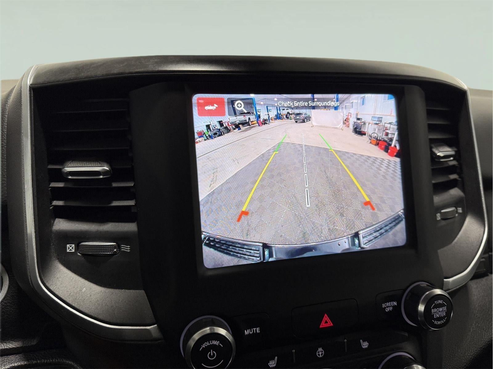 2022 RAM 1500 Big Horn Quad Cab 4x4 6'4' Box