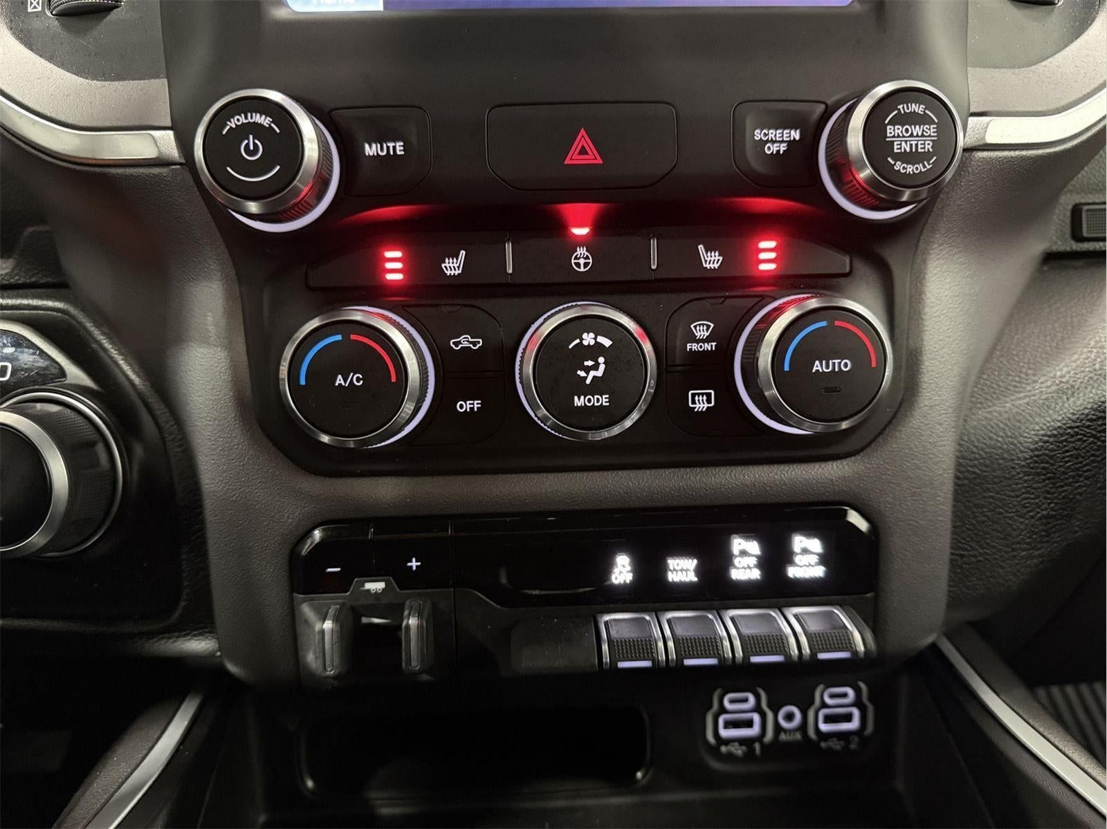 2022 RAM 1500 Big Horn Quad Cab 4x4 6'4' Box