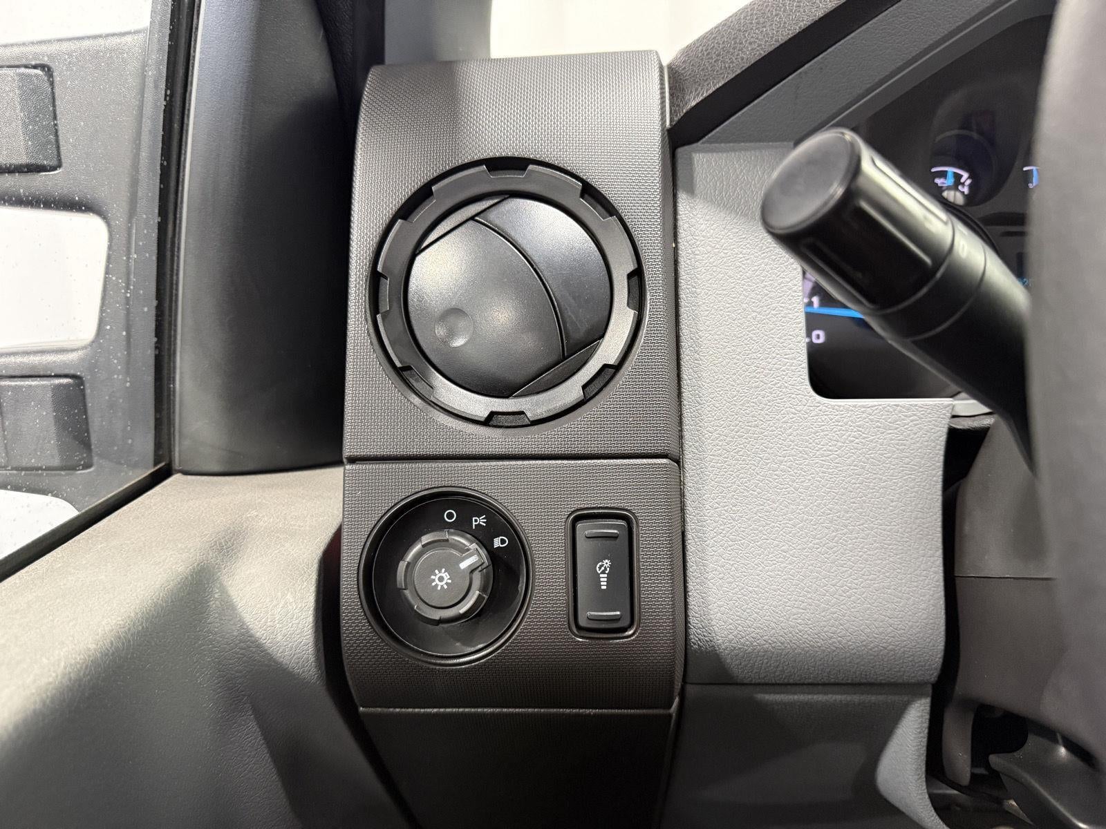 2016 Ford Super Duty F-250 SRW XL