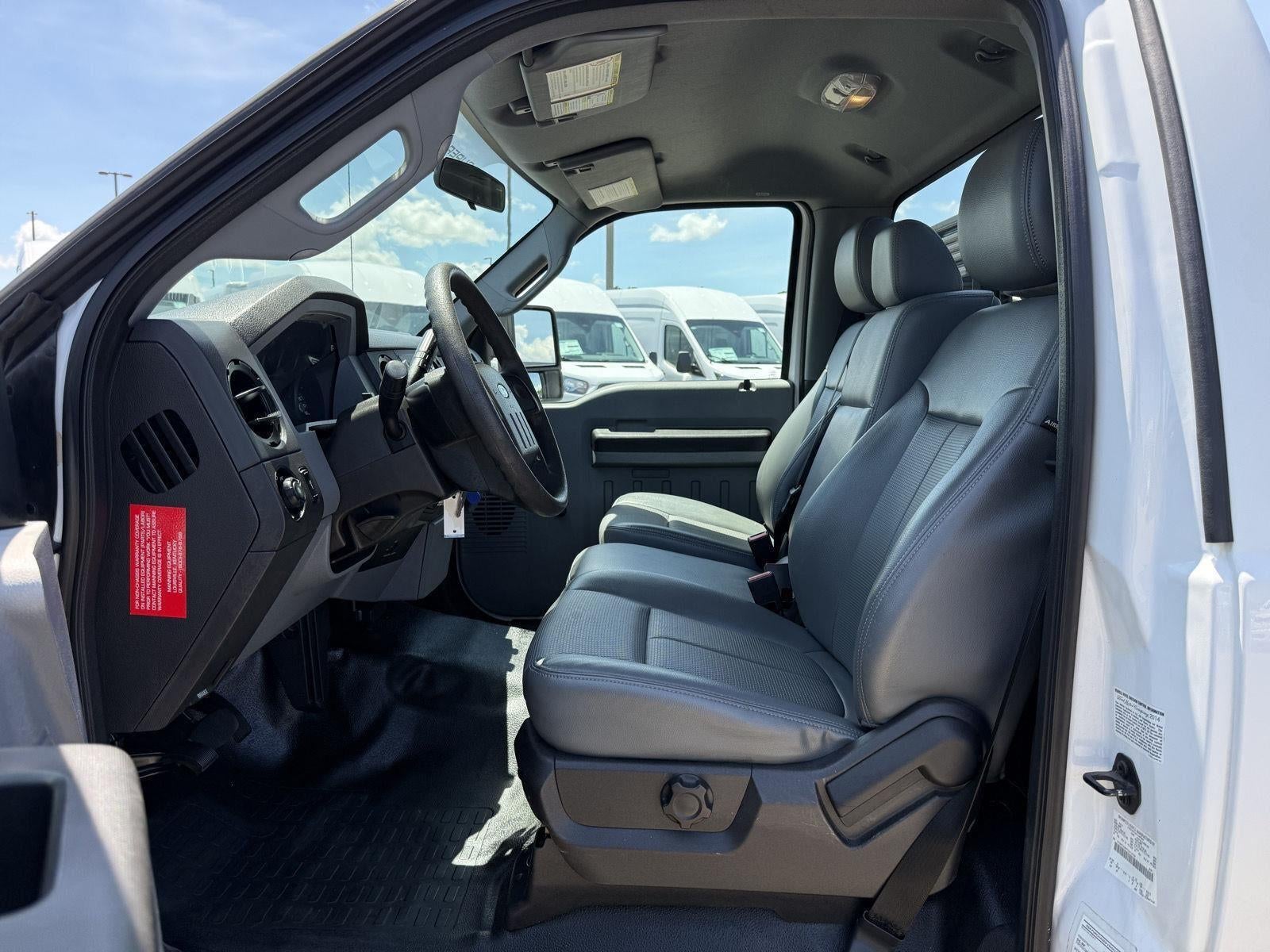 2015 Ford Super Duty F-350 DRW XL