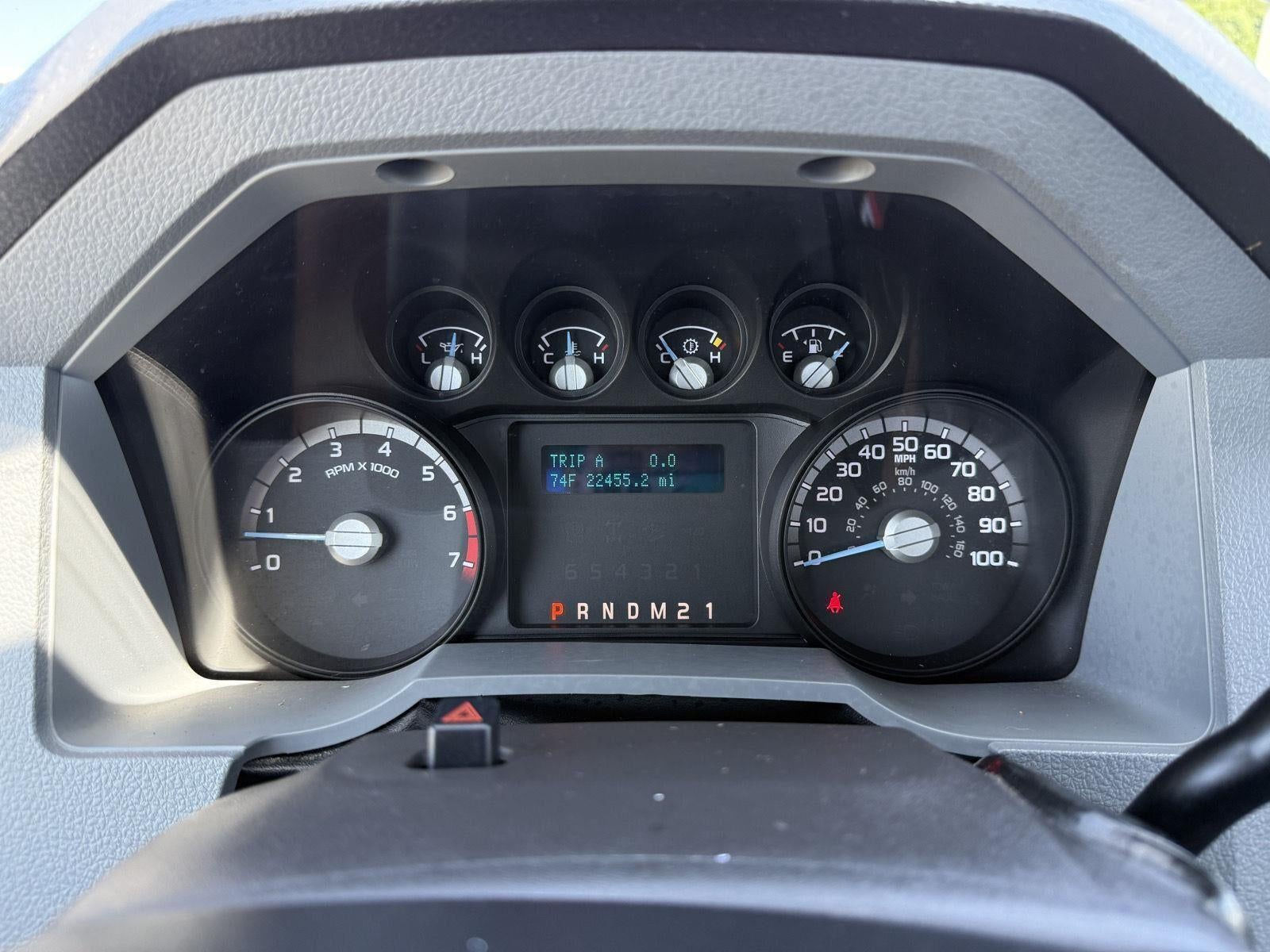 2015 Ford Super Duty F-350 DRW XL