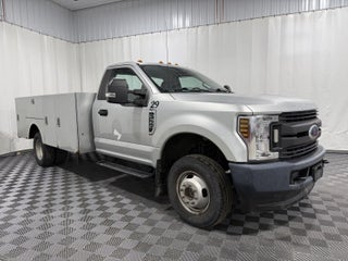 2018 Ford F-350 Chassis XL
