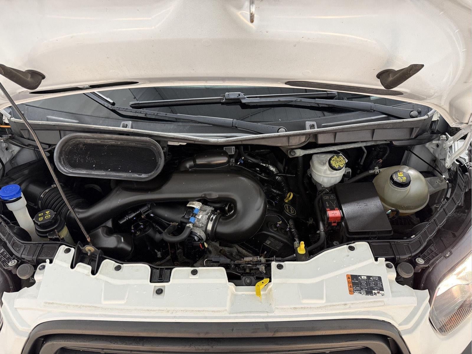2019 Ford Transit-150 XL