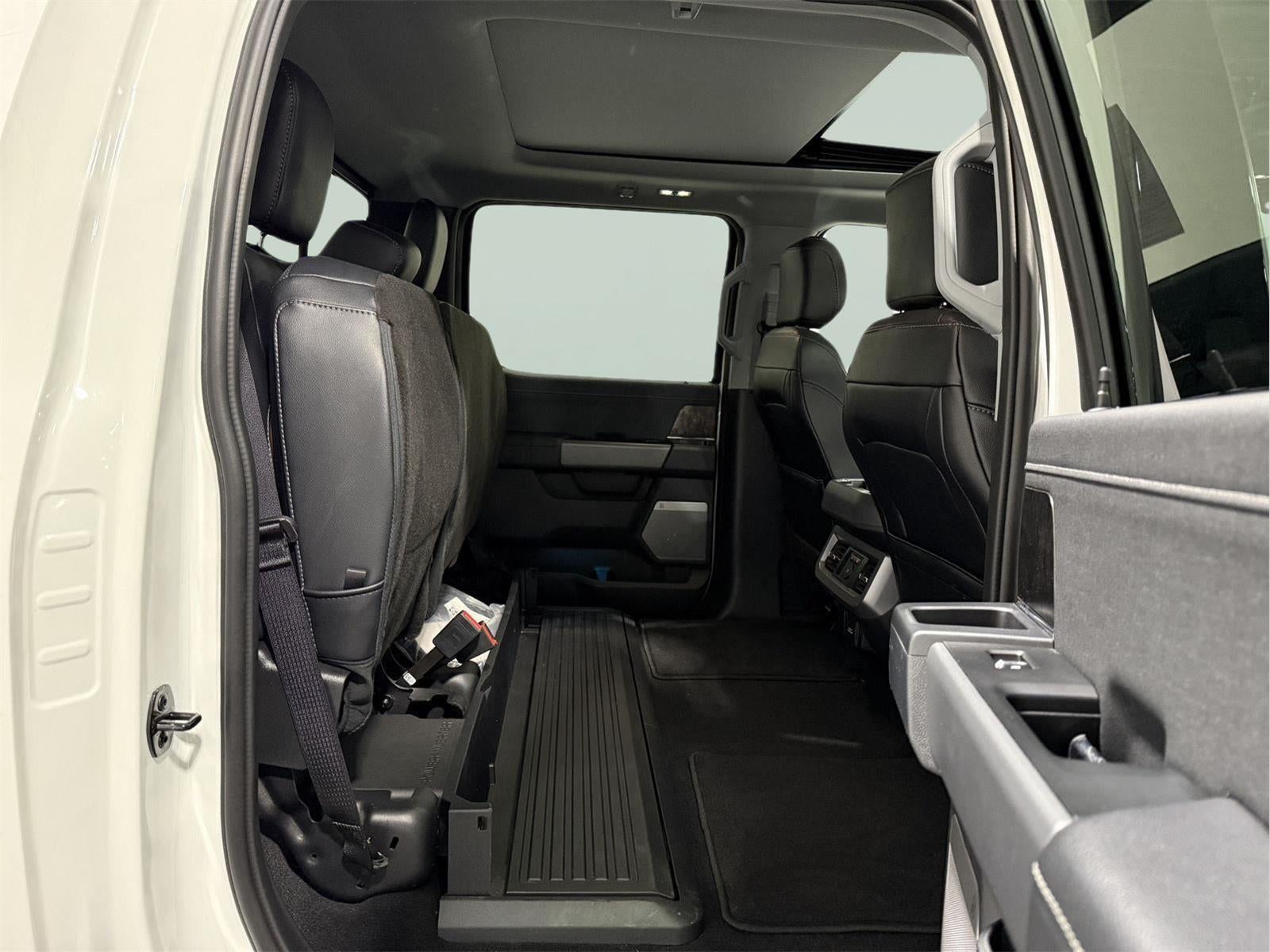 2023 Ford F-250 LARIAT