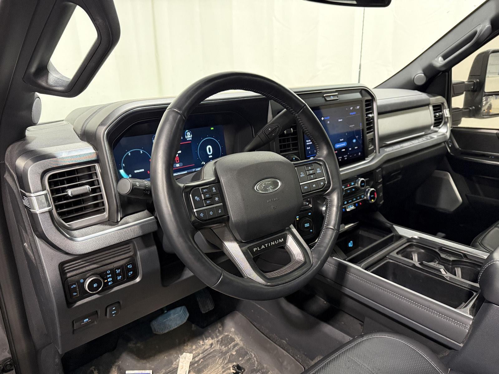 2025 Ford F-450 Platinum