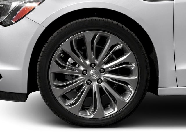2017 Buick LaCrosse Essence