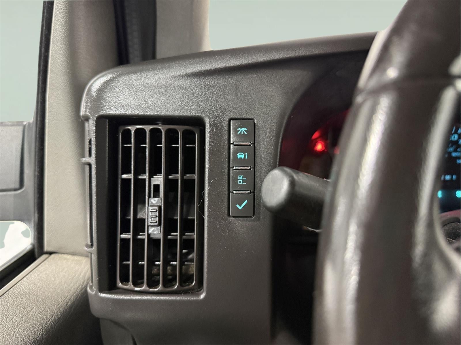 2019 Chevrolet Express 2500 LS
