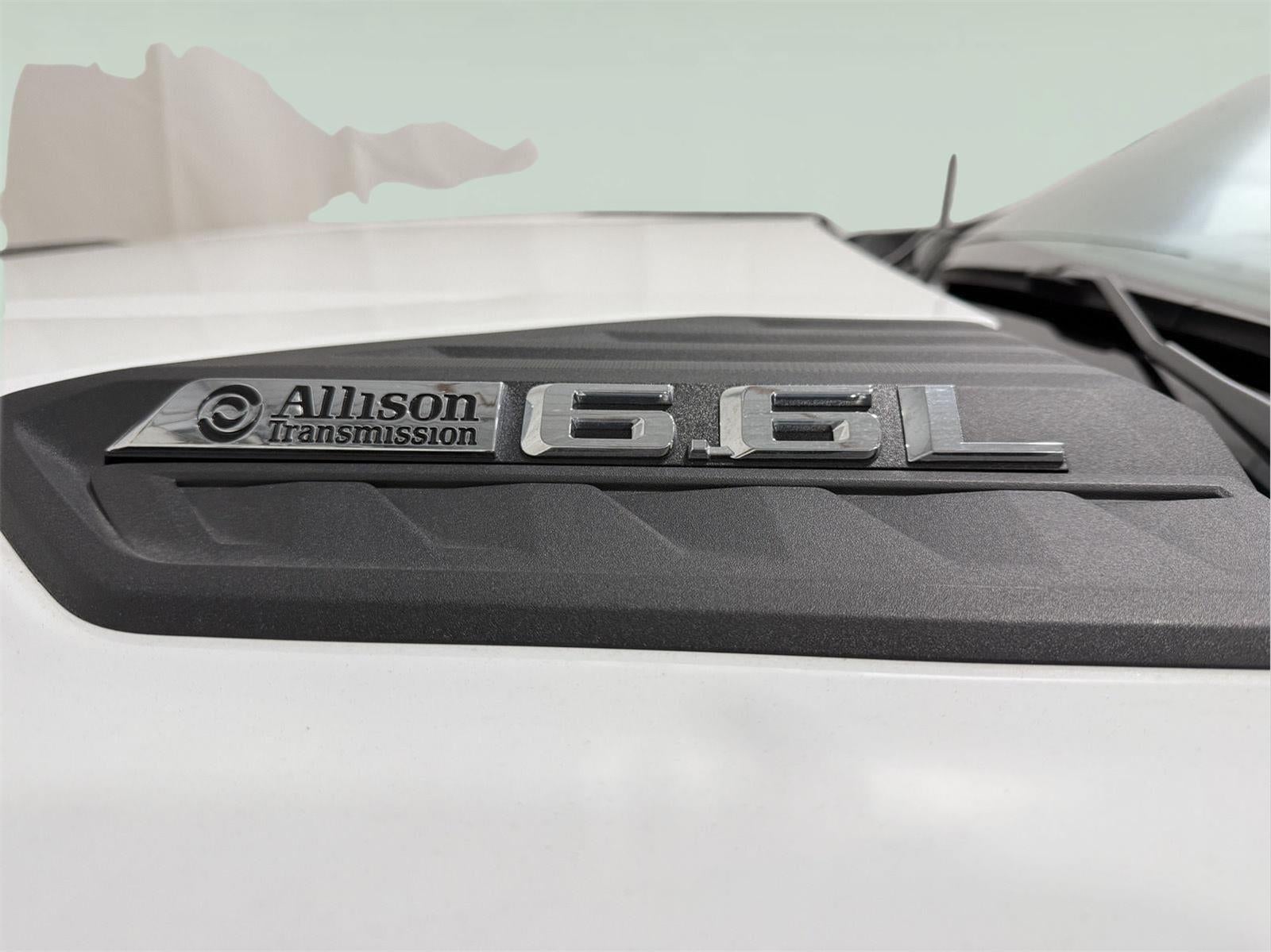 2025 Chevrolet Silverado 2500HD 4WD Crew Cab Long Bed Work Truck