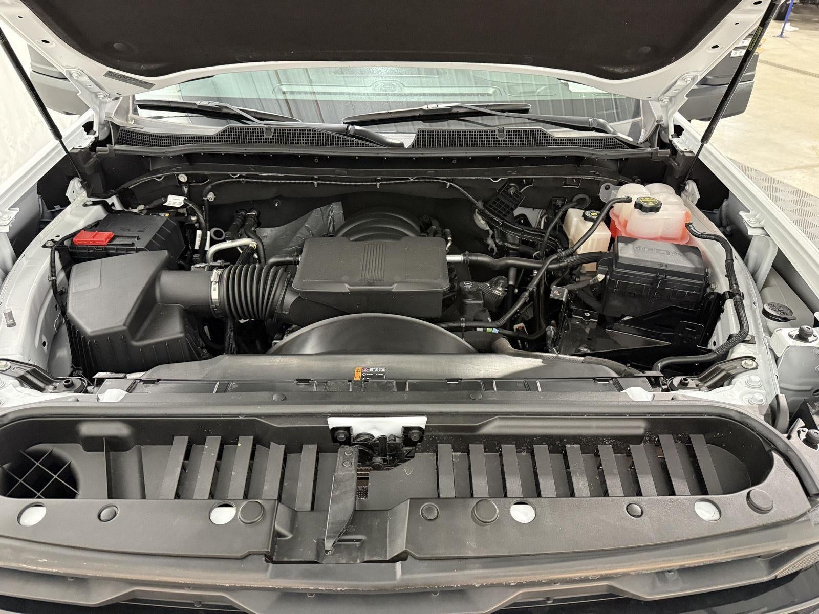 2025 Chevrolet Silverado 2500HD 4WD Crew Cab Long Bed Work Truck