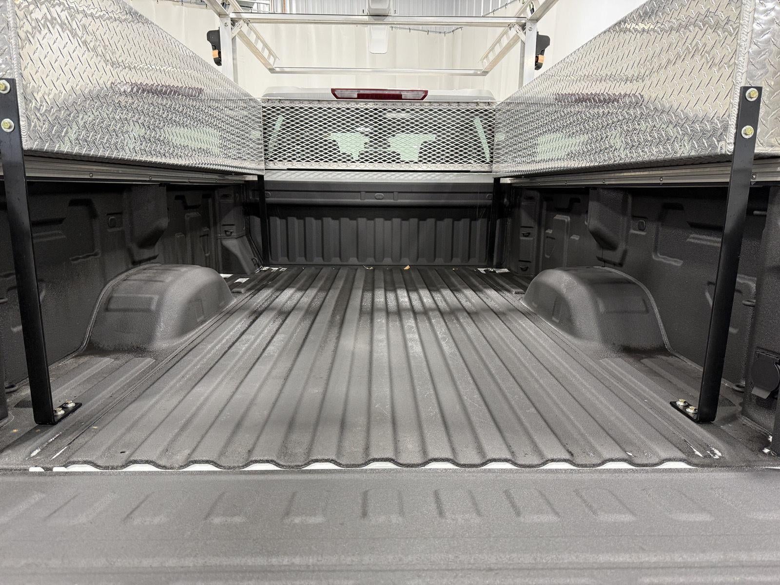 2025 Chevrolet Silverado 2500HD 4WD Crew Cab Long Bed Work Truck