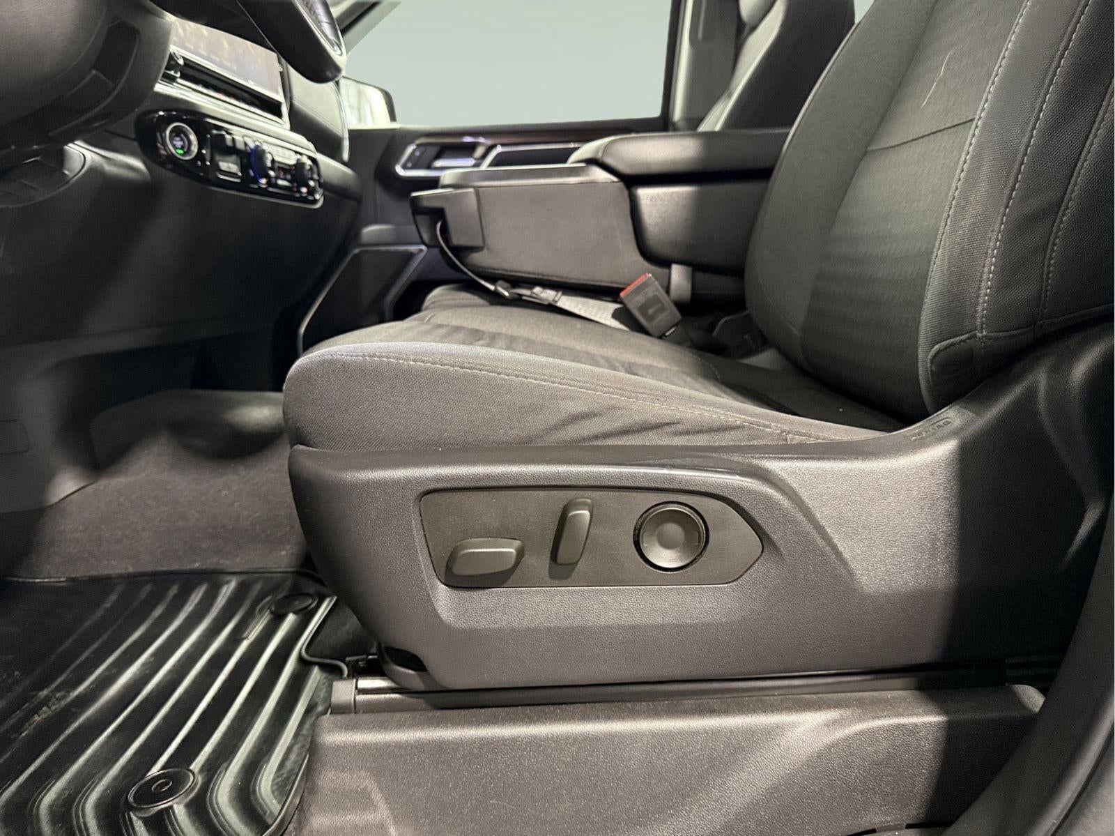 2023 Chevrolet Silverado 1500 4WD Double Cab Standard Bed RST