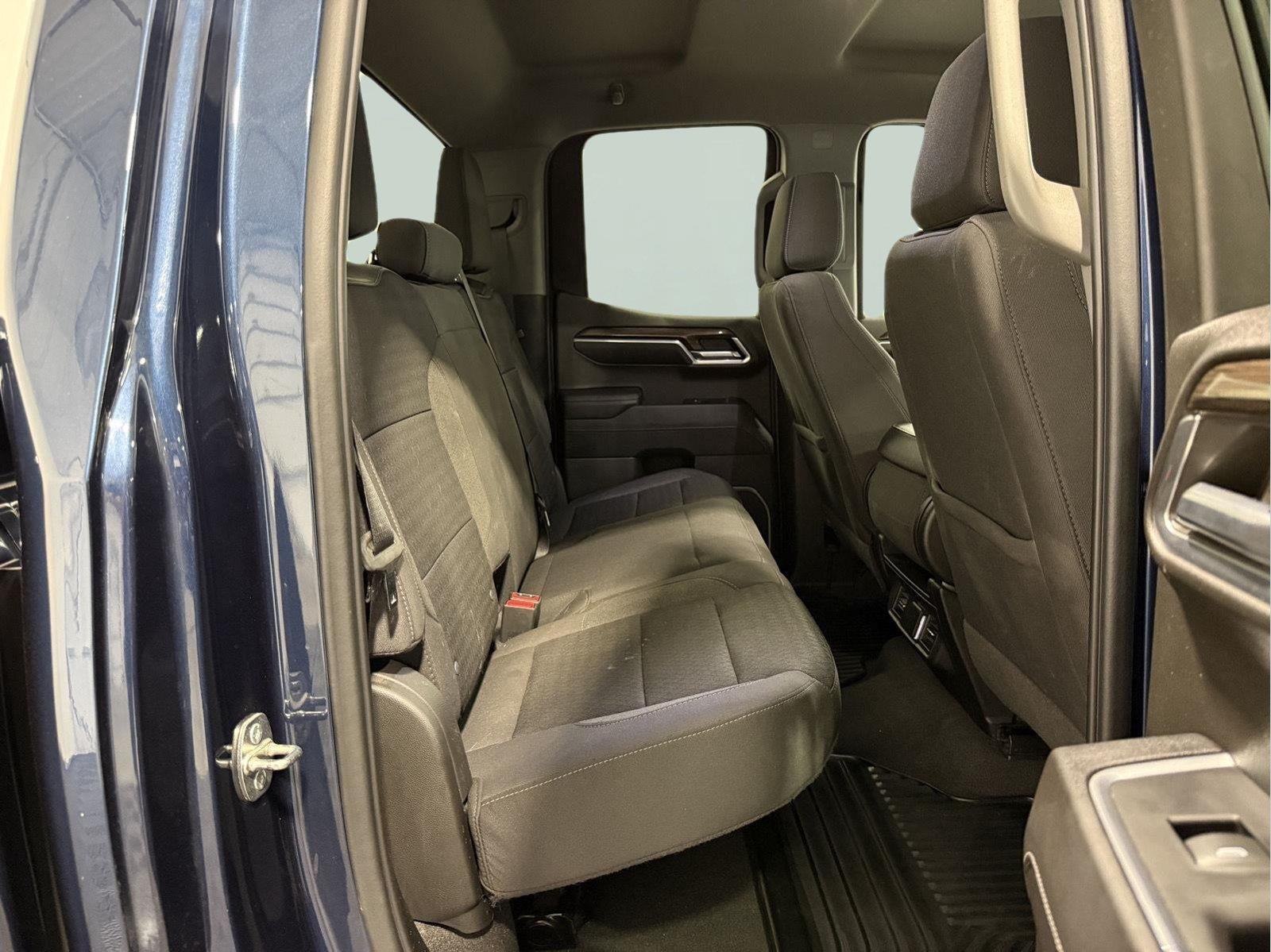 2023 Chevrolet Silverado 1500 4WD Double Cab Standard Bed RST